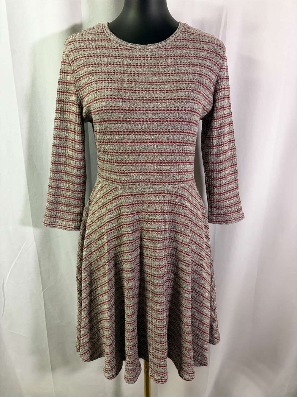 NWOT Rolla Coster Grey & Red Striped Textured Knit 3/4 Sleeve Fit & Flare Dress